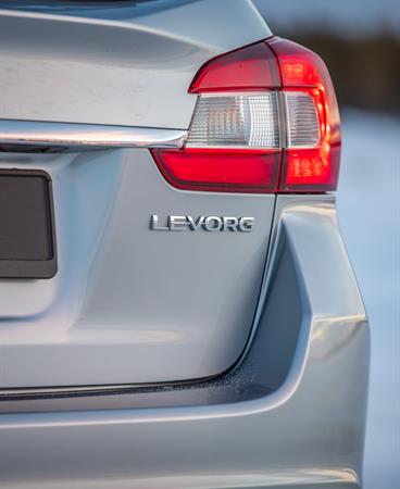 SUBARU-LEVORG-19